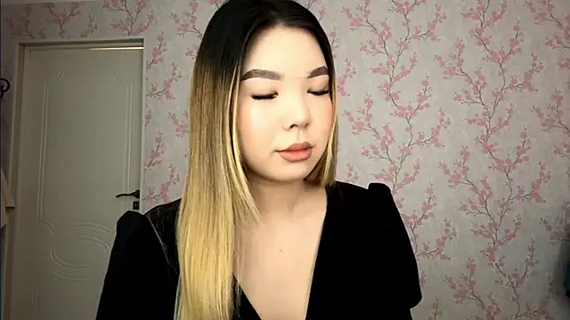 Elina Mottel online show from 03.16.26