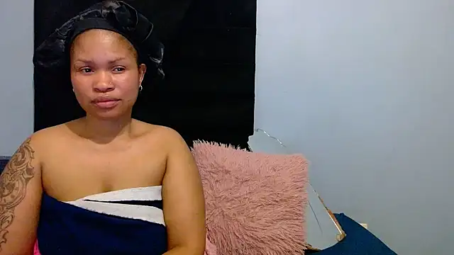 Loyal Sashaa online show from 06.30.26