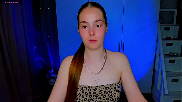 Maddy Wood  online show from 06.15.26