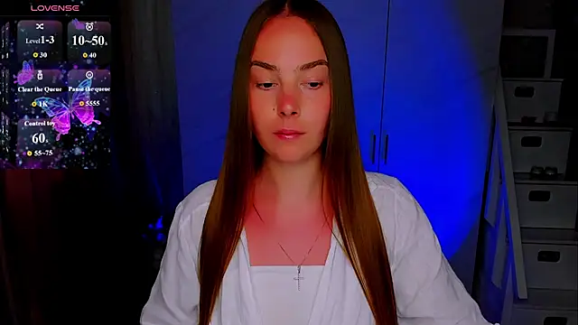 Maddy Wood  online show from 06.22.26