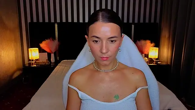 Snapshot of GracefulMichelle chatting on 07.19.26 GracefulMichelle online show from 07.19.26