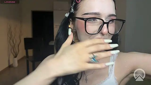 alicelanei online show from 04.23.26