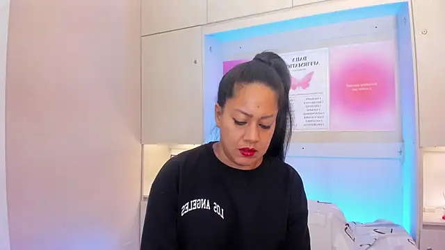 AllieBennet online show from 07.09.26