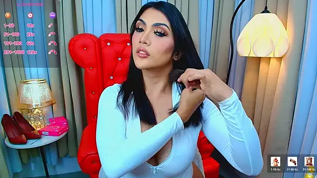 Laureen Hilton online show from 06.12.26