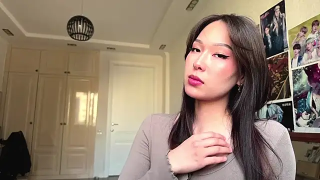 HannaOreo online show from 04.24.26
