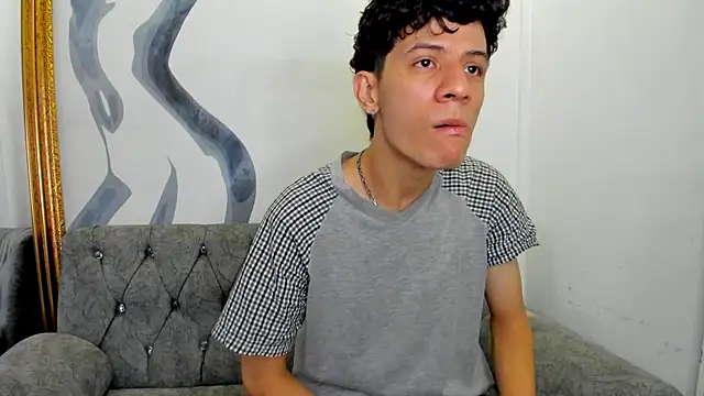 Angel St1 online show from 04.25.26