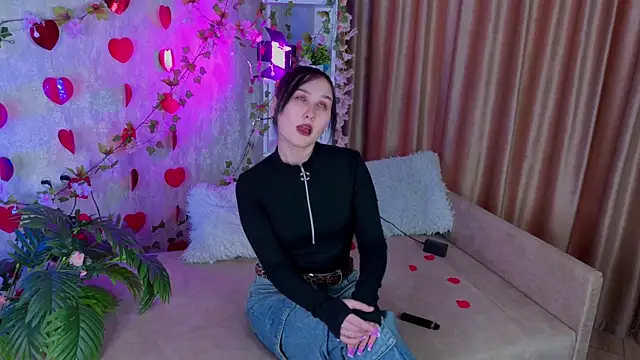 ThoraHaring online show from 02.23.26