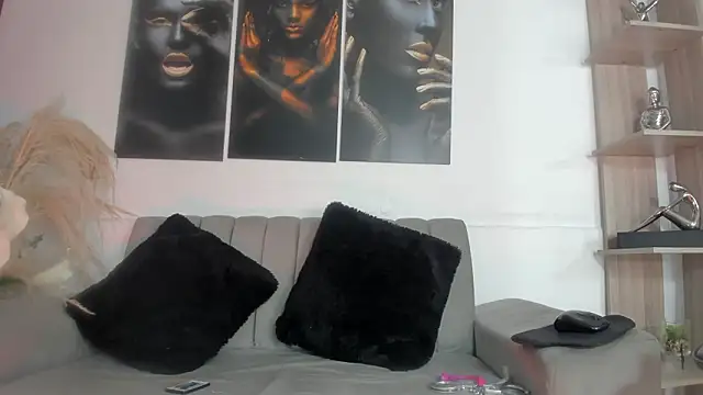 Violet Moon01 online show from 03.15.26