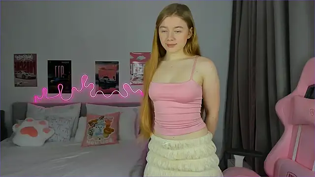 EvaRaee online show from 03.06.26