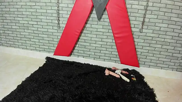 hillary bigbutt online show from 07.06.26