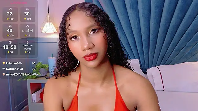 Snapshot of Chloe-Rose- chatting on 05.28.26 Chloe-Rose- online show from 05.28.26
