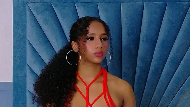 Snapshot of Chloe-Rose- chatting on 07.15.26 Chloe-Rose- online show from 07.15.26