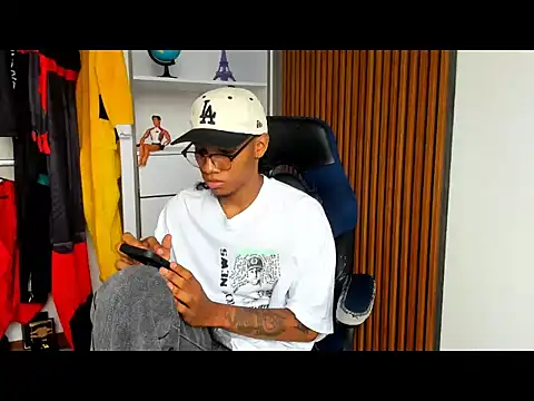 yandi hot online show from 03.03.26