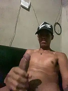 Alee 2005 online show from 03.15.26