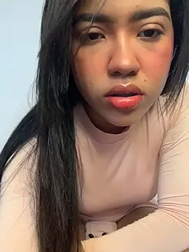 Lily em online show from 06.08.26
