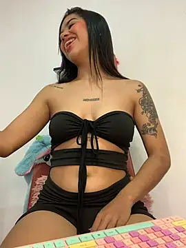 Lily em online show from 07.28.26