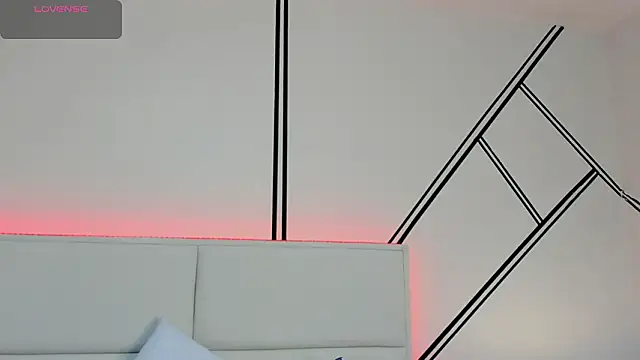 evangeline valencia online show from 03.14.26