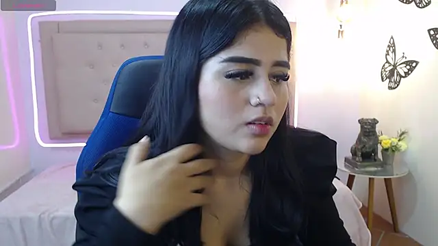 mila quin online show from 04.28.26