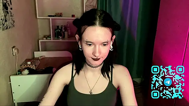 MabelDefina online show from 04.25.26