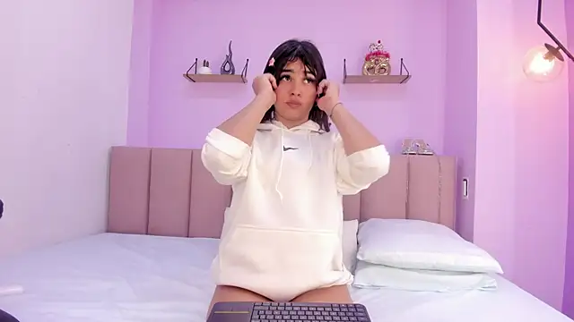 camila scoth online show from 07.27.26