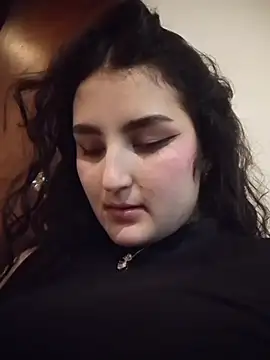 zoe moon   online show from 04.30.26
