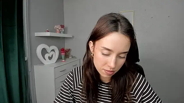 AdeleSolo online show from 05.11.26