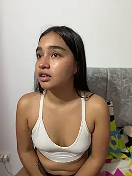 I Samanthaa online show from 04.28.26