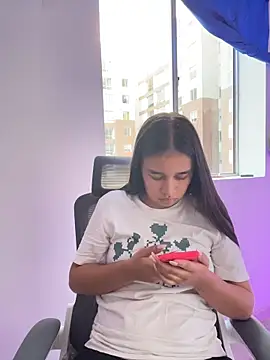 I Samanthaa online show from 06.10.26