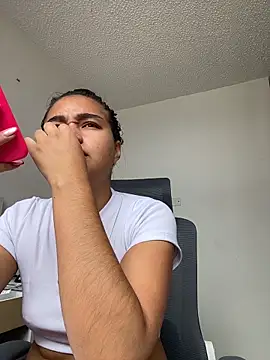 I Samanthaa online show from 06.27.26