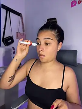 I Samanthaa online show from 07.21.26