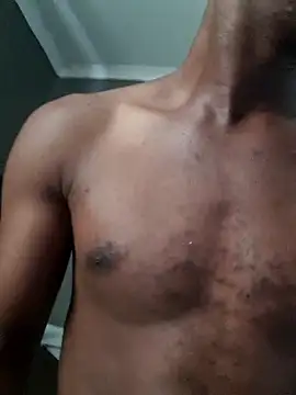 DeclawedPoise online show from 03.19.26