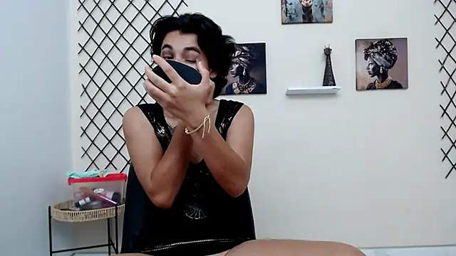 skinnysexy18 online show from 04.28.26