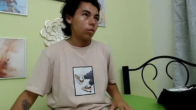 skinnysexy18 online show from 05.03.26