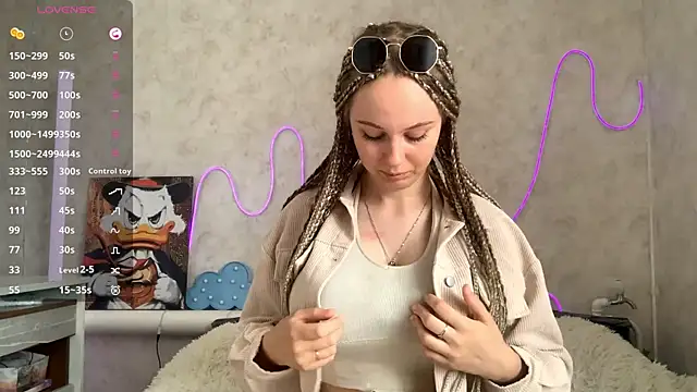 VictoriaDeese online show from 06.22.26