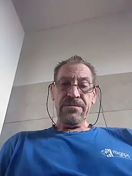 Snapshot of Costy601 chatting on 04.08.26 Costy601 online show from 04.08.26
