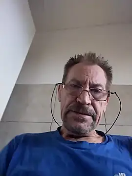 Snapshot of Costy601 chatting on 04.09.26 Costy601 online show from 04.09.26