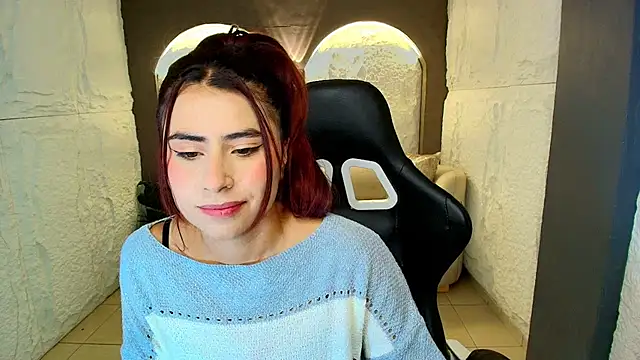 Elizabeth  r online show from 03.05.26