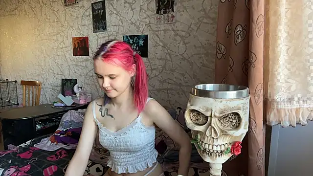 AmaliaJess online show from 04.29.26