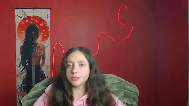 KissMeJulia online show from 05.16.26