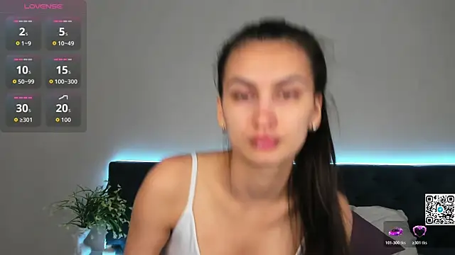 Adele Lanea online show from 06.17.26