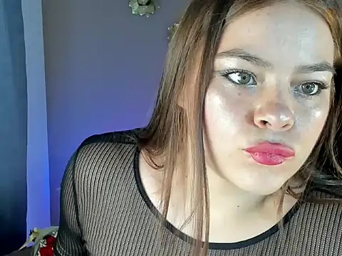 Luna velmont online show from 03.10.26