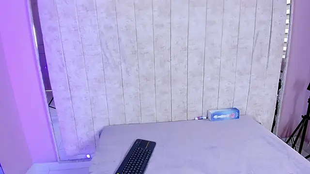  Mishell22 online show from 03.10.26