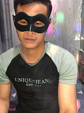  Men 2026 online show from 04.26.26