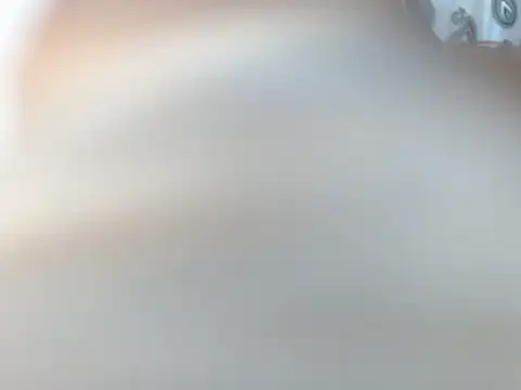 Snapshot of your_princess010 chatting on 02.18.26 your princess010 online show from 02.18.26