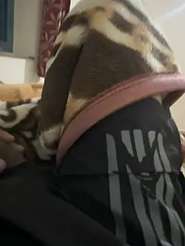 youngboywithcurvymilf online show from 03.06.26