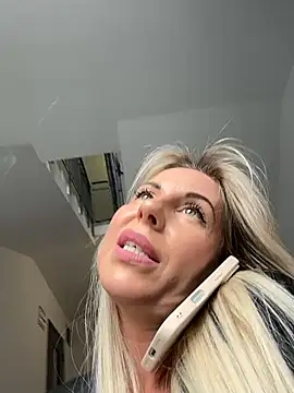LisaMurr online show from 05.27.26
