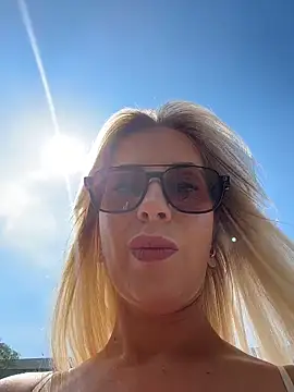 LisaMurr online show from 06.30.26
