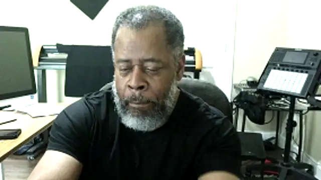 Snapshot of Cleozevo1961 chatting on 05.16.26 Cleozevo1961 online show from 05.16.26