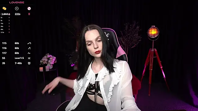 Wild Alice me online show from 03.12.26