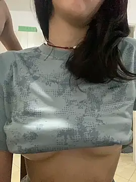 Snapshot of tuputa420 chatting on 04.01.26 tuputa420 online show from 04.01.26